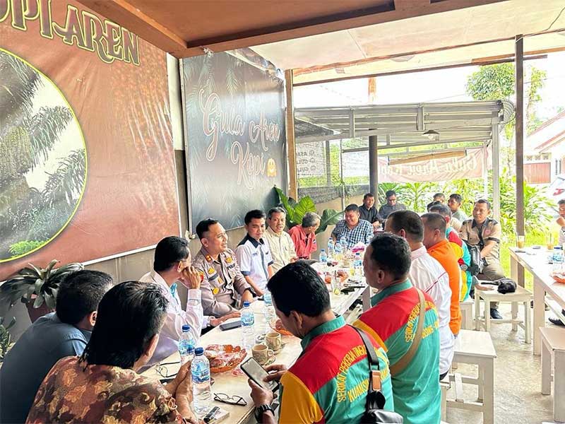 20 Serikat Buruh Audiensi Dengan Kapolres Kuansing Dalam Peringatan Hari Buruh 